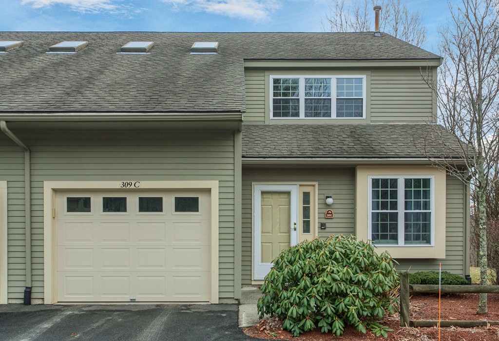 309 Ridgefield Circle, Unit C Clinton, MA 01510 - Photo 1 of 30 Gallery Image 1