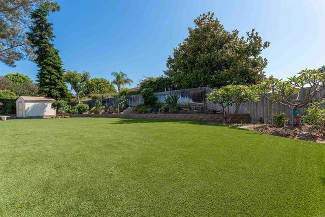 $1,525,000 | 4906 Via Hinton, Carlsbad, CA 92008