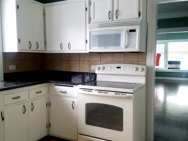 $269,900 | 1931 South 2nd Avenue, Maywood, IL 60153