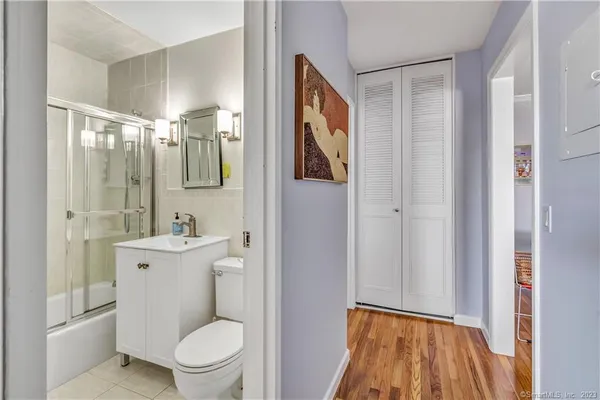 $3,100 | 245 Unquowa Road, Unit 46, Fairfield, CT 06824