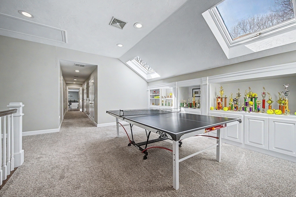 7 South Barn Road Hopkinton, MA 01748 - Photo 23 of 41