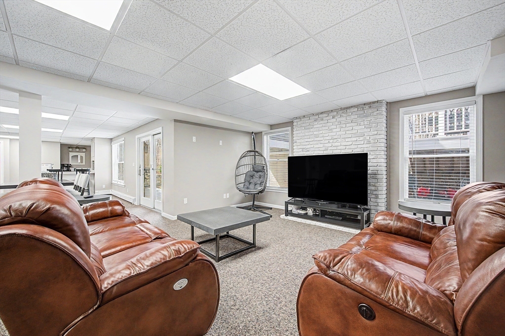 7 South Barn Road Hopkinton, MA 01748 - Photo 27 of 41