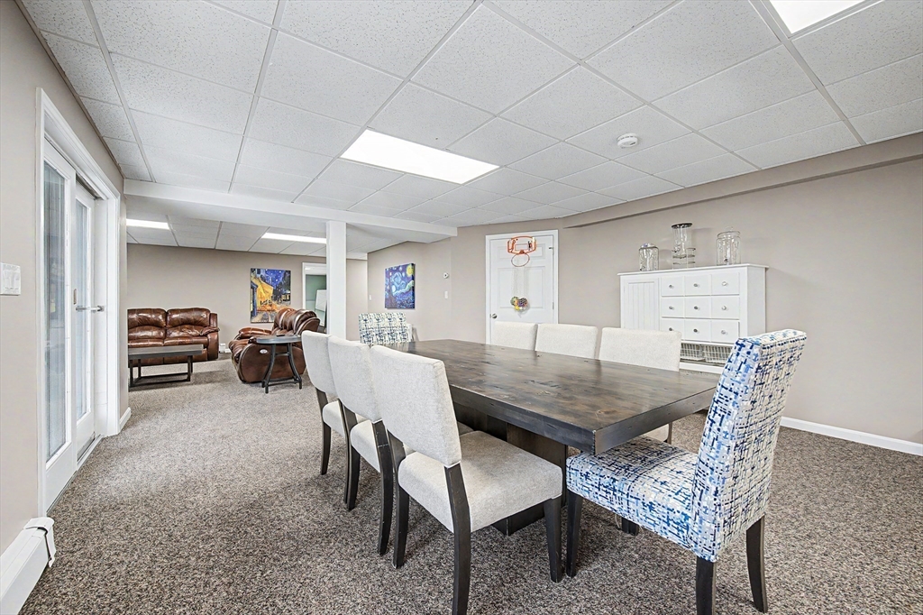 7 South Barn Road Hopkinton, MA 01748 - Photo 31 of 41