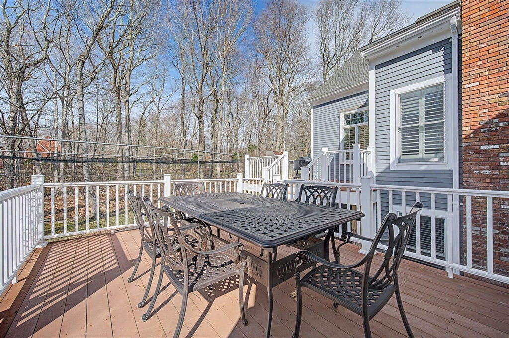 7 South Barn Road Hopkinton, MA 01748 - Photo 37 of 41