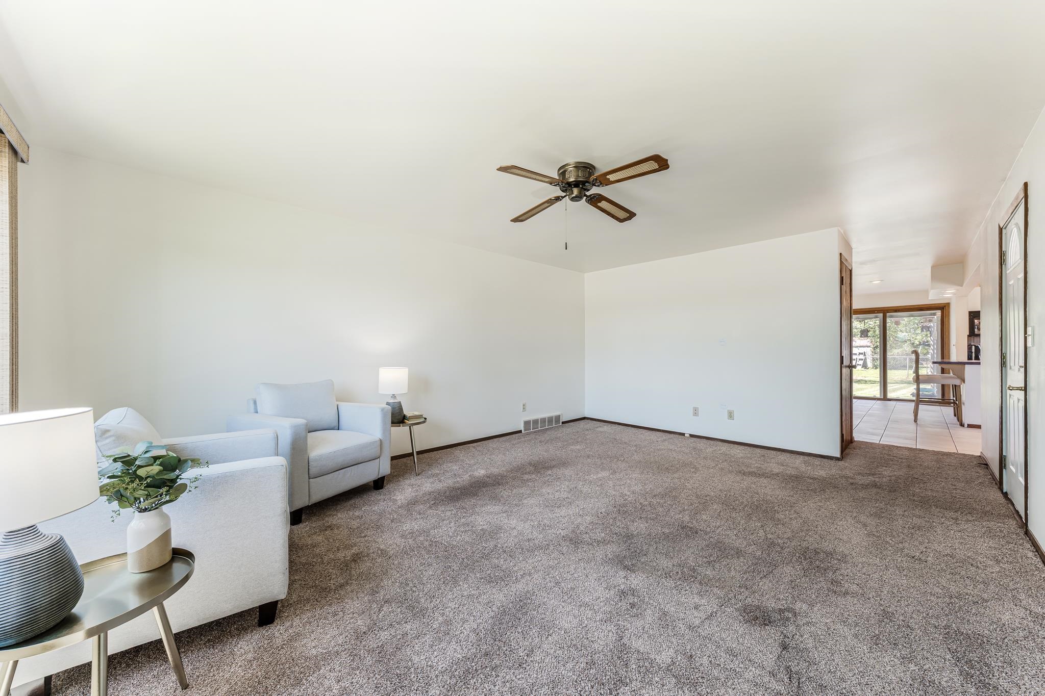 3600 East Newberry Street Appleton, WI 54915 - Photo 9 of 37