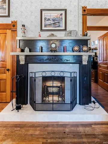 $153,500 | 400 West 9th Street, Mount Vernon, IN 47620