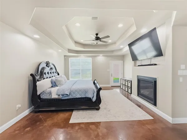 $694,000 | 2115 Hollow Wood Way, Haughton, LA 71037