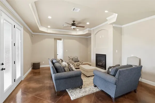 $694,000 | 2115 Hollow Wood Way, Haughton, LA 71037