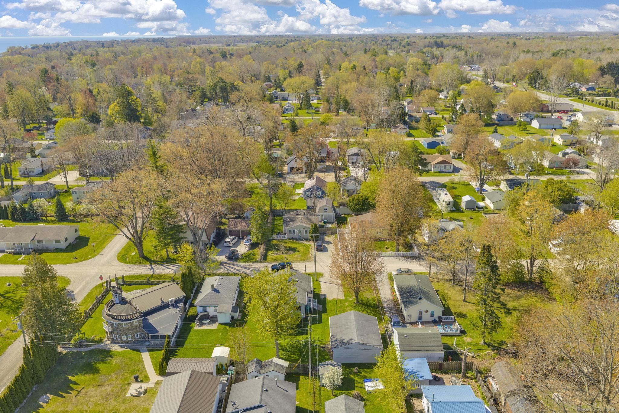 7329 Elm Road Lexington, MI 48450 - Photo 40 of 57