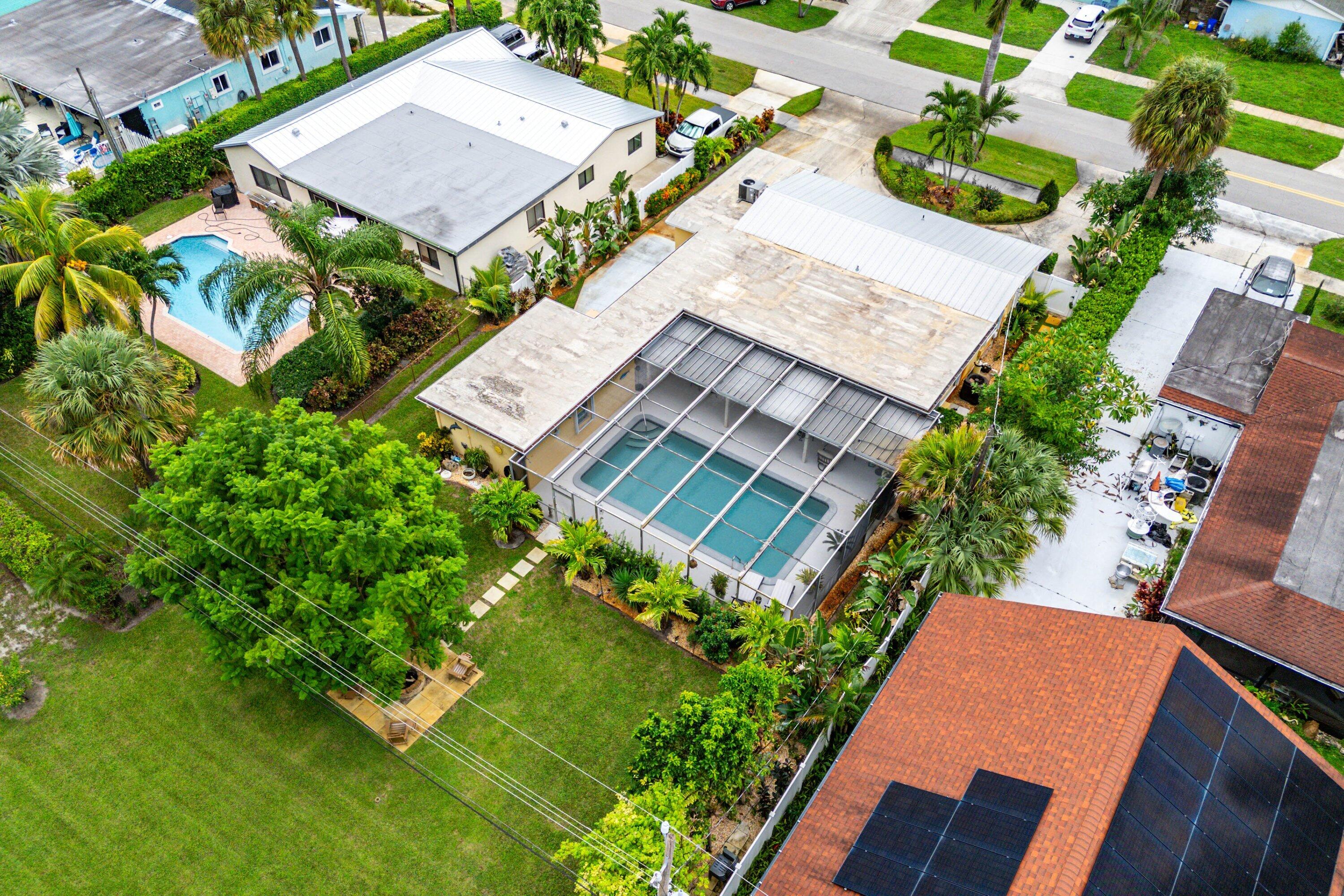 949 Laurel Road North Palm Beach, FL 33408 - Photo 46 of 53 Aerial of Back