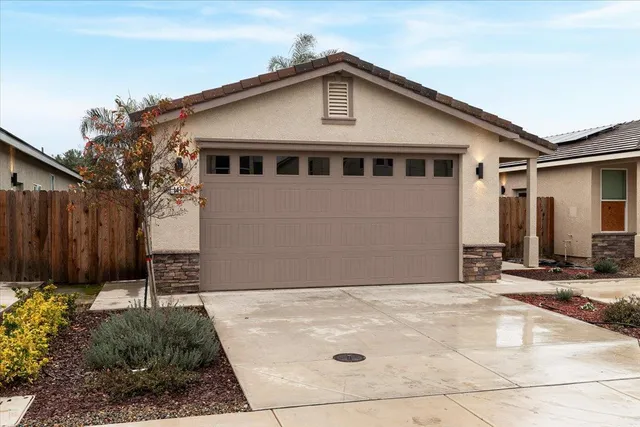 $429,000 | 1415 Villa Way, Modesto, CA 95351