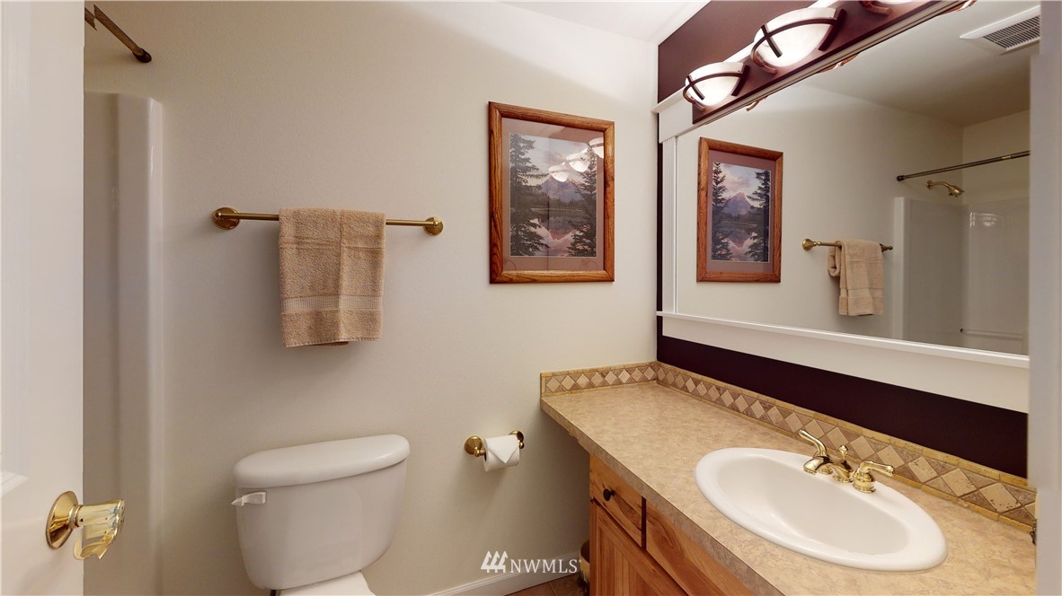 4757 Southwest Lake Helena Road Port Orchard, WA 98367 - Photo 22 of 40 Gallery Image 22