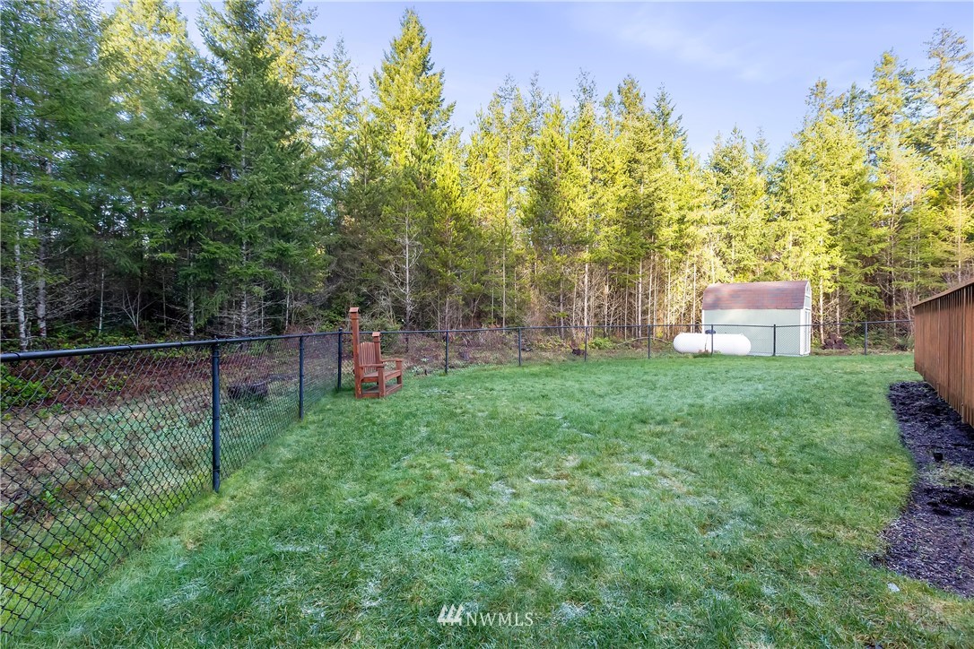 4757 Southwest Lake Helena Road Port Orchard, WA 98367 - Photo 30 of 40 Gallery Image 30