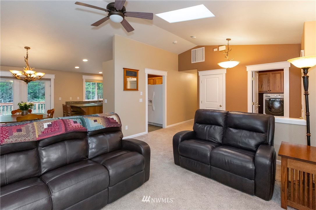 4757 Southwest Lake Helena Road Port Orchard, WA 98367 - Photo 4 of 40 Gallery Image 4