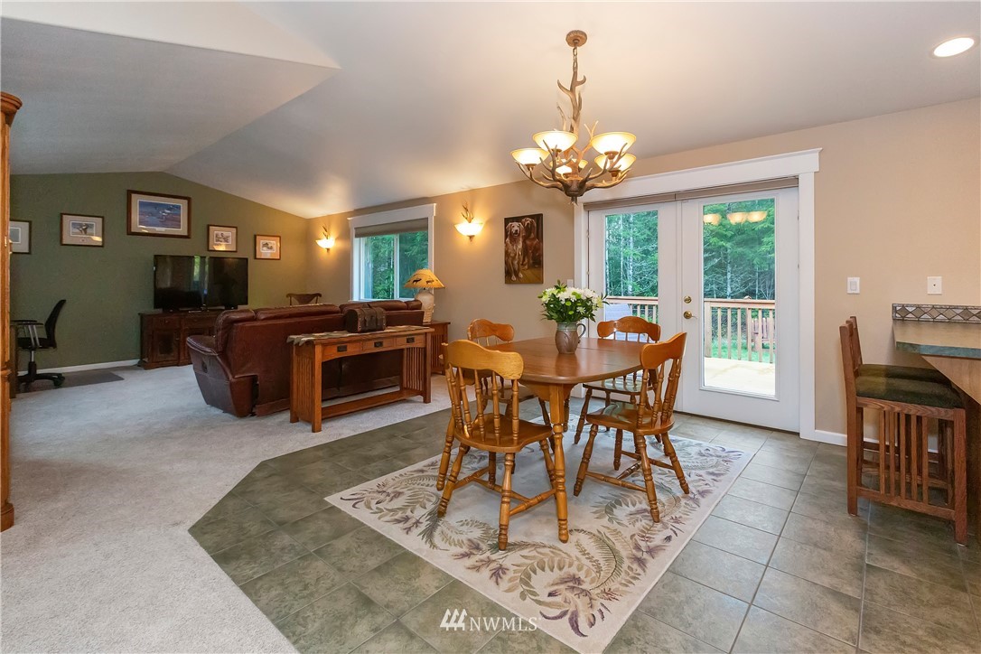 4757 Southwest Lake Helena Road Port Orchard, WA 98367 - Photo 6 of 40 Gallery Image 6