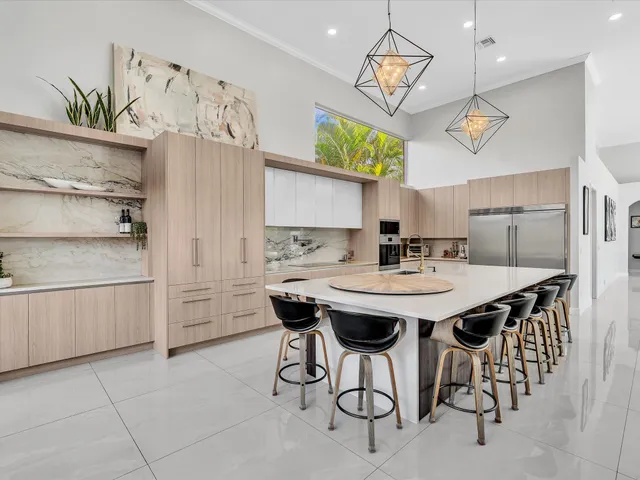 $2,500,000 | 6485 Northwest 32nd Way, Boca Raton, FL 33496