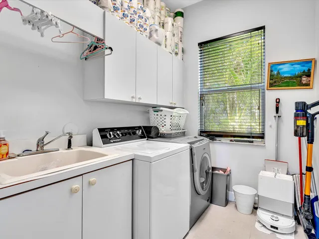 $2,500,000 | 6485 Northwest 32nd Way, Boca Raton, FL 33496