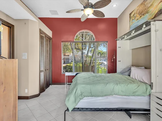 $2,500,000 | 6485 Northwest 32nd Way, Boca Raton, FL 33496