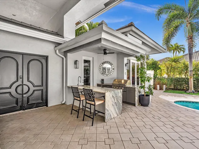 $2,500,000 | 6485 Northwest 32nd Way, Boca Raton, FL 33496