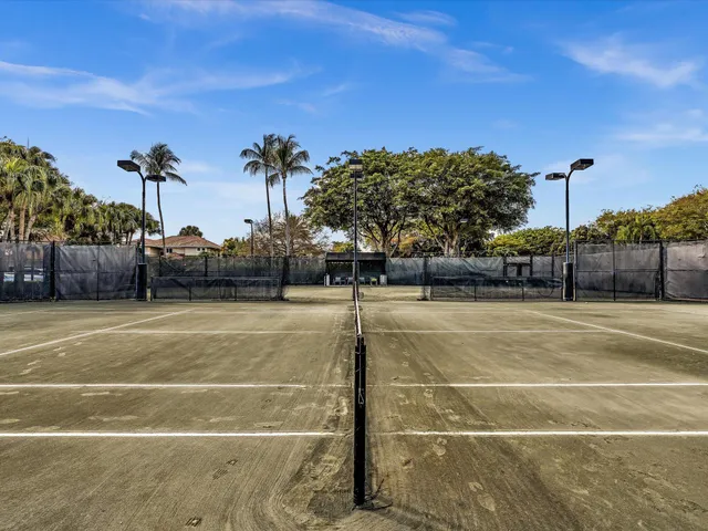 $2,500,000 | 6485 Northwest 32nd Way, Boca Raton, FL 33496