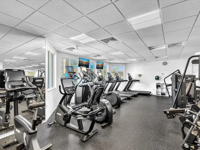 $2,500,000 | 6485 Northwest 32nd Way, Boca Raton, FL 33496