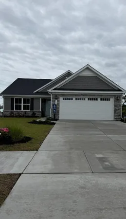 $350,000 | 124 Copper Pointe Loop, Conway, SC 29526