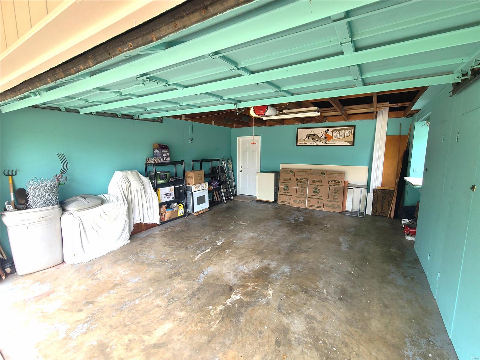 1520 Papillon Drive St. Louis, MO 63146 - Photo 5 of 28