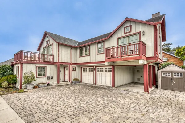 $2,297,000 | 15th Street, Pacific Grove, CA 93950