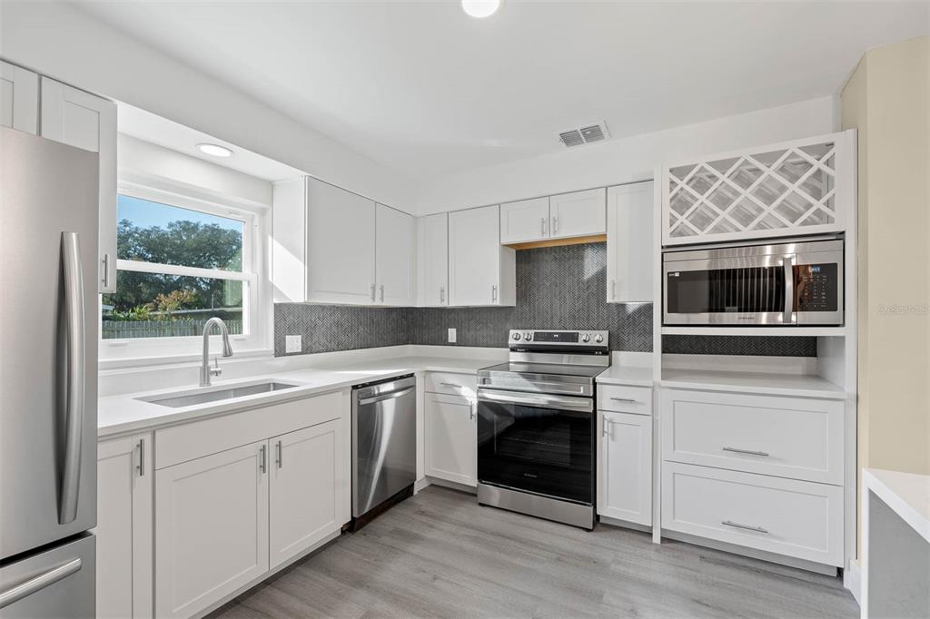 700 Oakland Road Altamonte Springs, FL 32701 - Photo 12 of 26