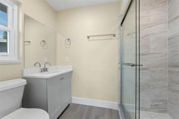 $2,600 | 700 Oakland Road, Altamonte Springs, FL 32701