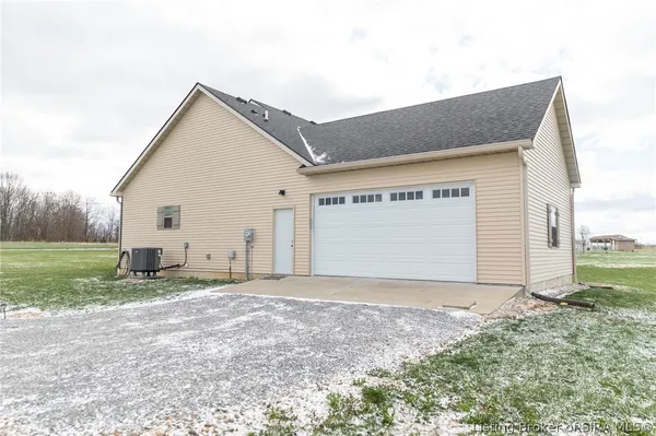 $399,000 | 263 Sycamore Trail, Bedford, KY 40006