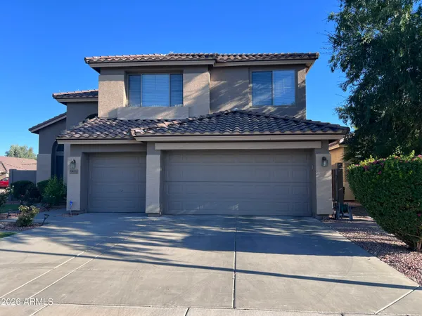 $2,900 | 5405 West Angela Drive, Glendale, AZ 85308