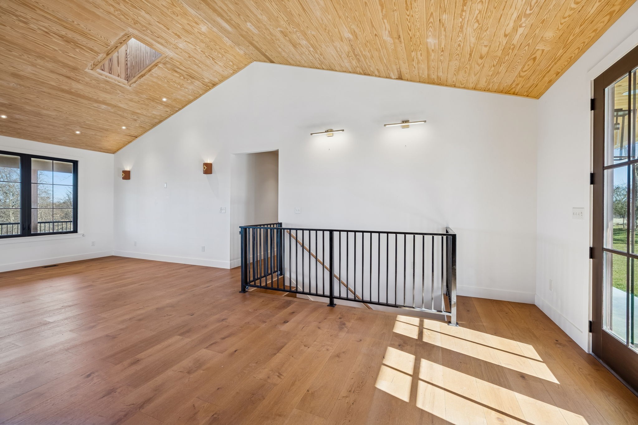 125 Johnson Road Pulaski, TN 38478 - Photo 8 of 97 Gallery Image 8