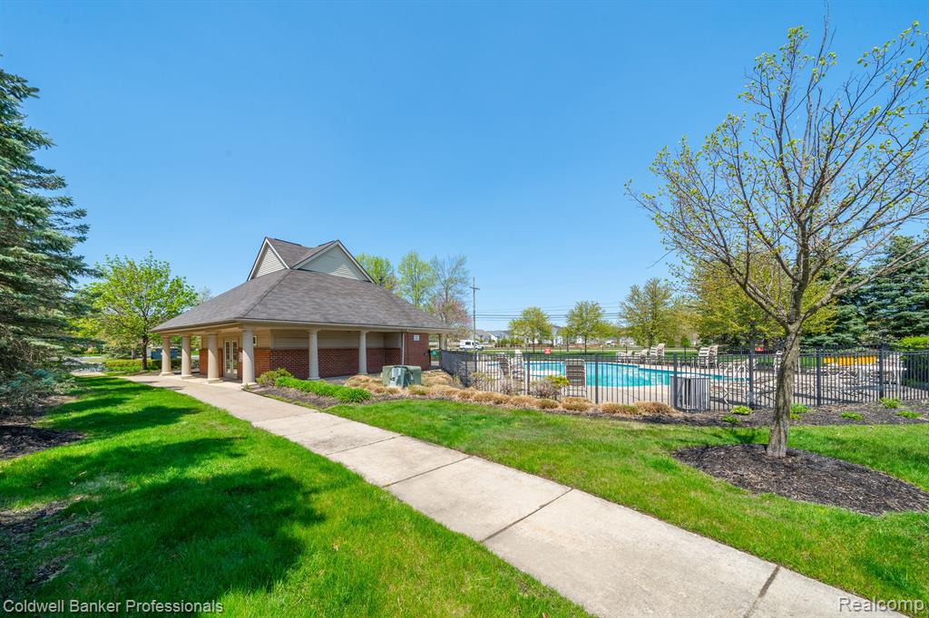 4155 Berkeley Avenue Canton, MI 48188 - Photo 26 of 40