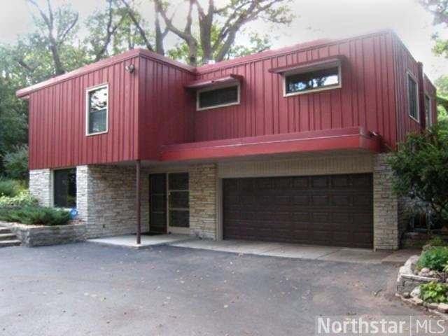 2271 Acorn Road Roseville, MN 55113 - Photo 1 of 18