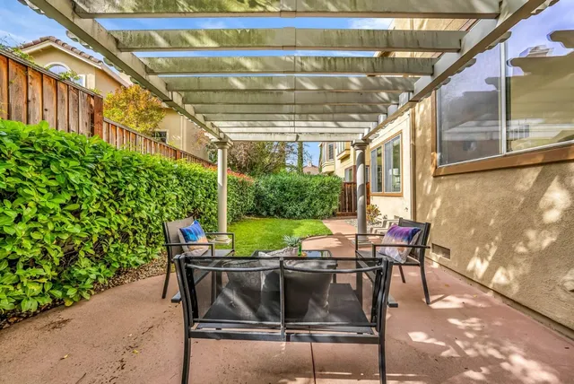 $1,850,000 | 221 Victory Circle, San Ramon, CA 94582