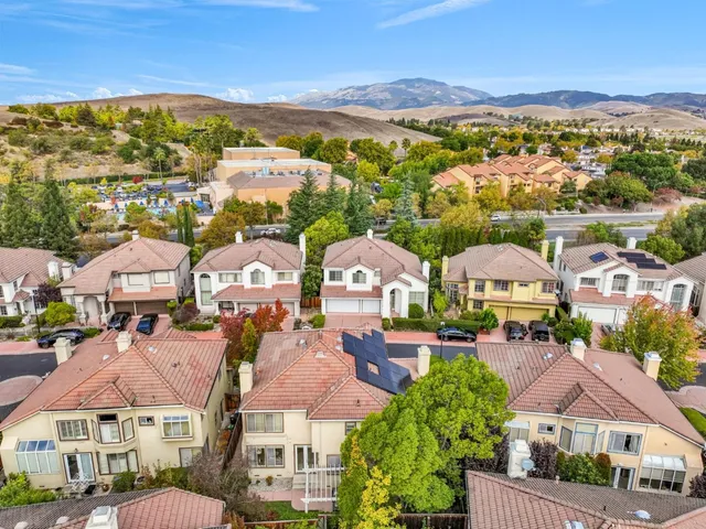 $1,850,000 | 221 Victory Circle, San Ramon, CA 94582