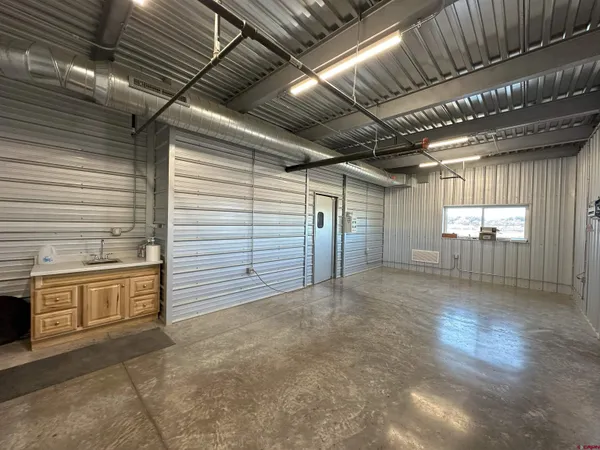 a view of a garage