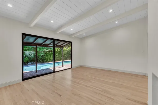 $10,000 | 4316 Bellaire Avenue, Studio City, CA 91604