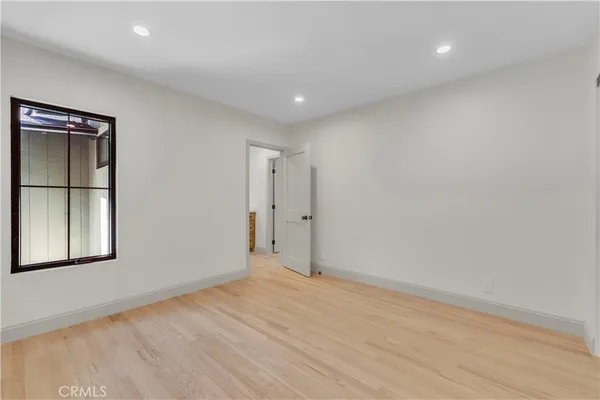 $10,000 | 4316 Bellaire Avenue, Studio City, CA 91604