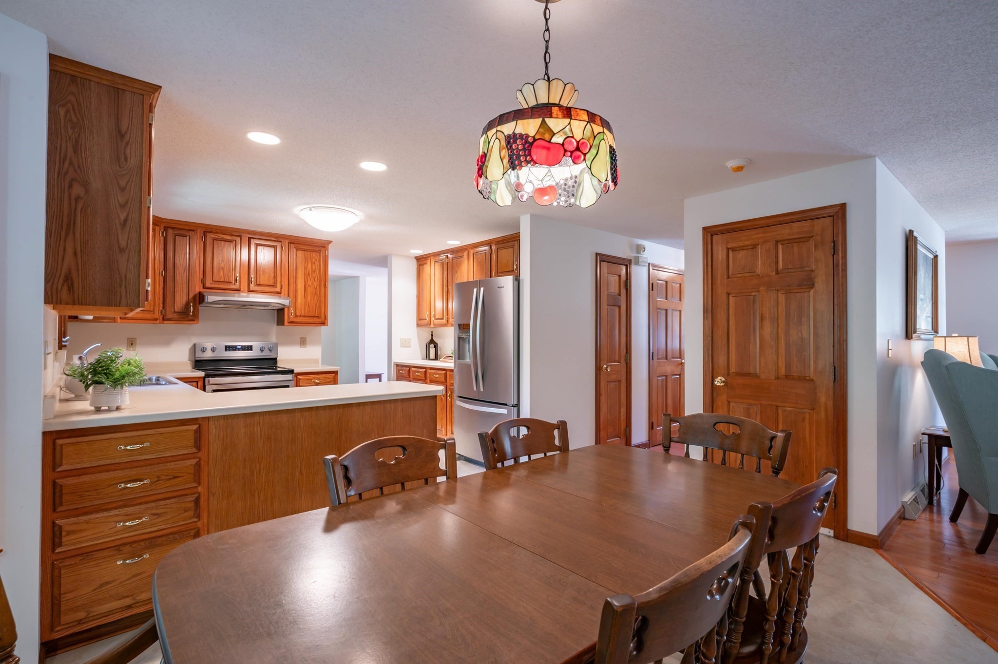 3 Clark Road Nashua, NH 03062 - Photo 10 of 42 Gallery Image 10