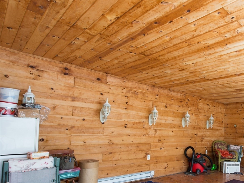 233 Maple Street Warren, MA 01083 - Photo 13 of 34