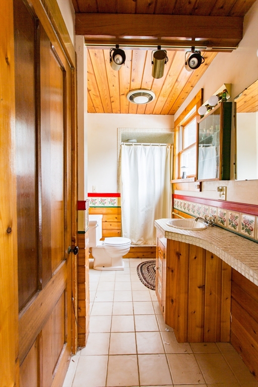 233 Maple Street Warren, MA 01083 - Photo 17 of 34