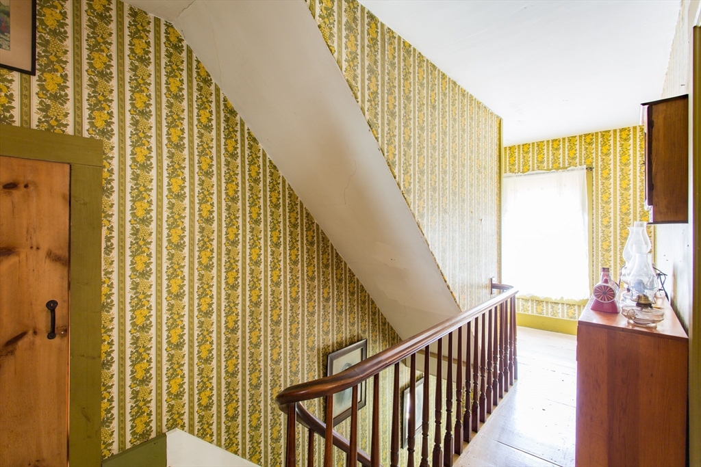 233 Maple Street Warren, MA 01083 - Photo 23 of 34