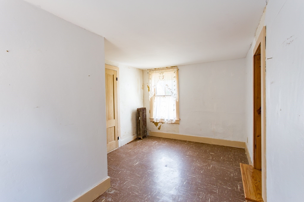 233 Maple Street Warren, MA 01083 - Photo 25 of 34