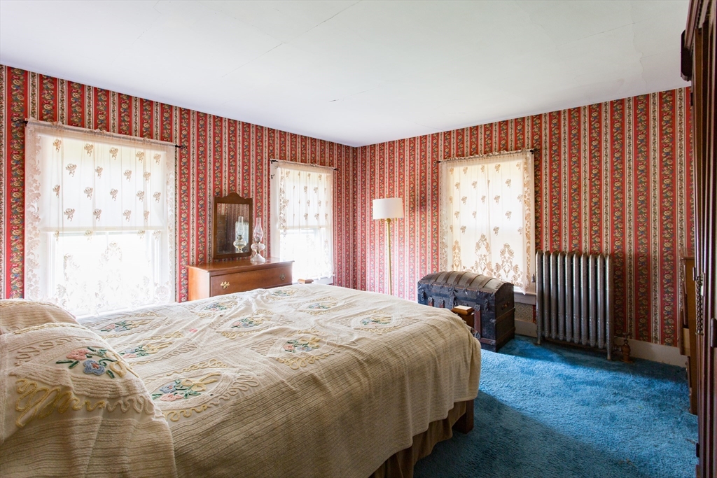 233 Maple Street Warren, MA 01083 - Photo 29 of 34