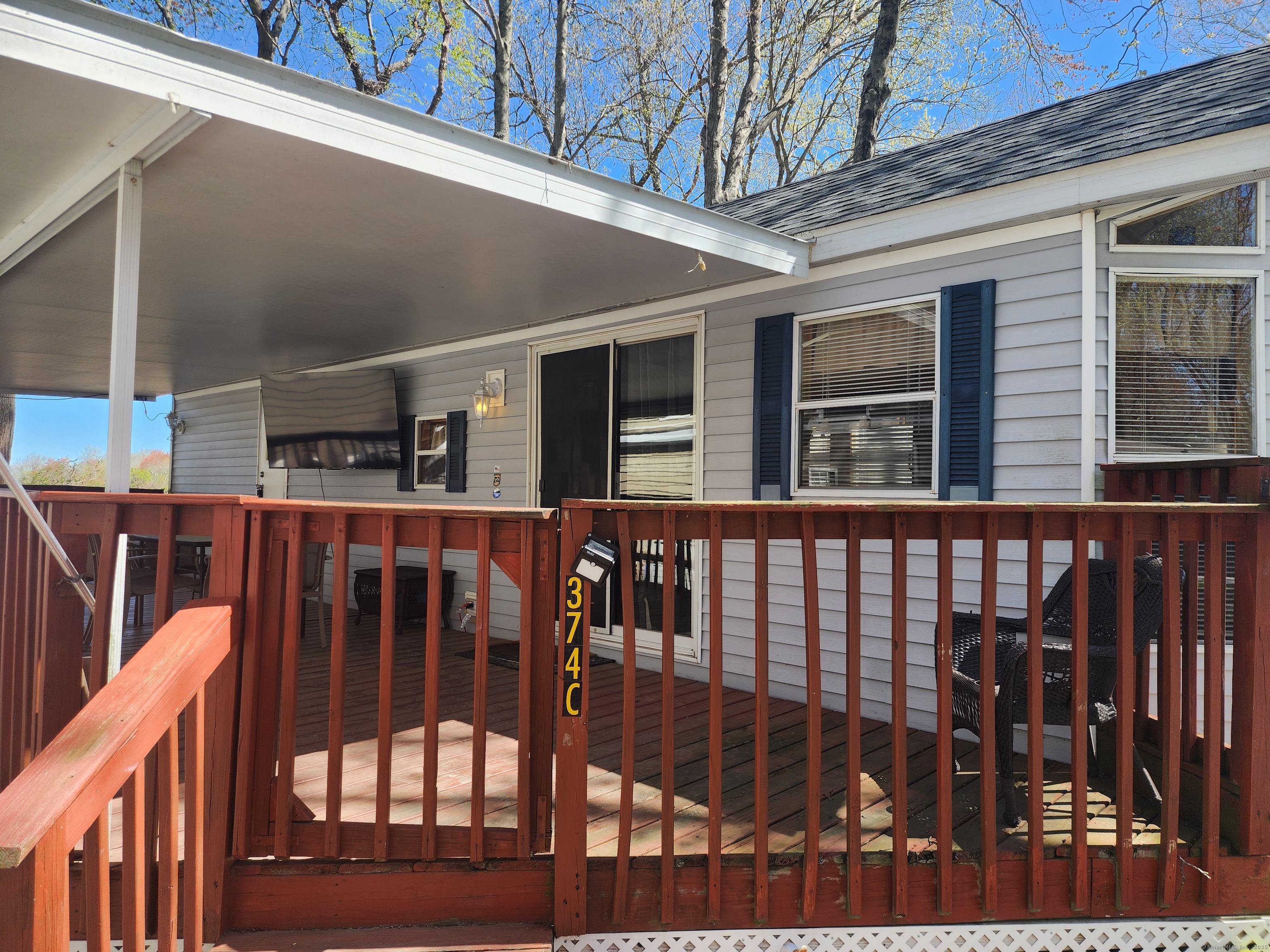 42 Pierce Road Preston, CT 06365 - Photo 2 of 29