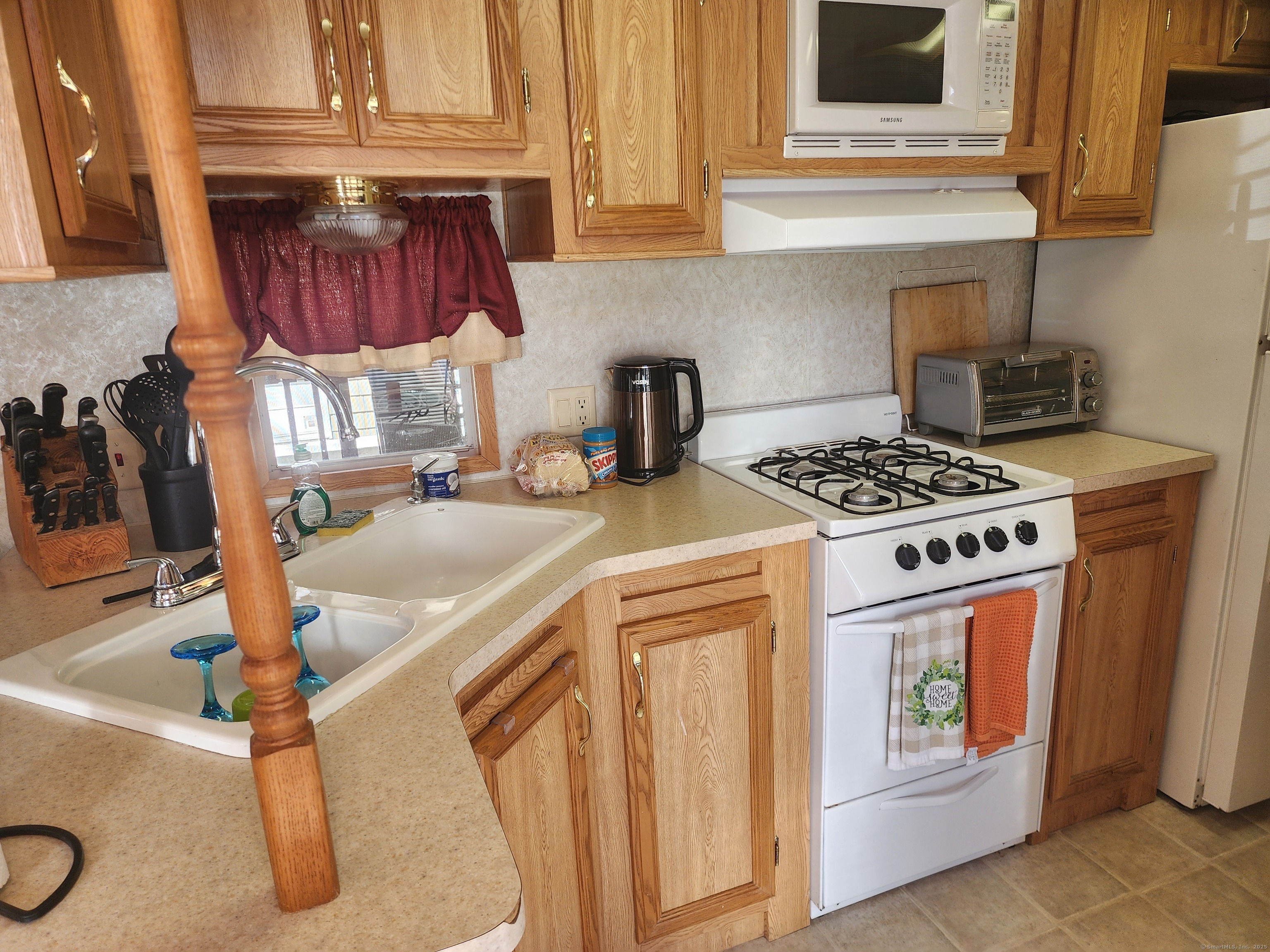 42 Pierce Road Preston, CT 06365 - Photo 7 of 29