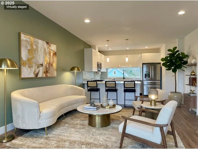 $489,000 | 9023 Northeast Hoyt Street, Portland, OR 97220