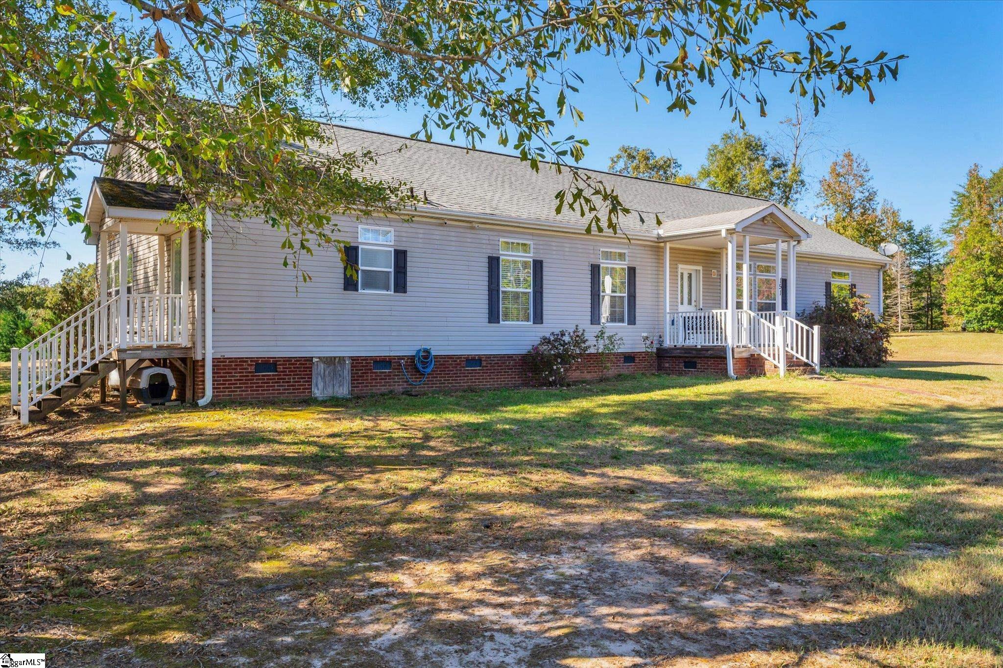 151 Cool Valley Road Marietta, SC 29661 - Photo 3 of 50